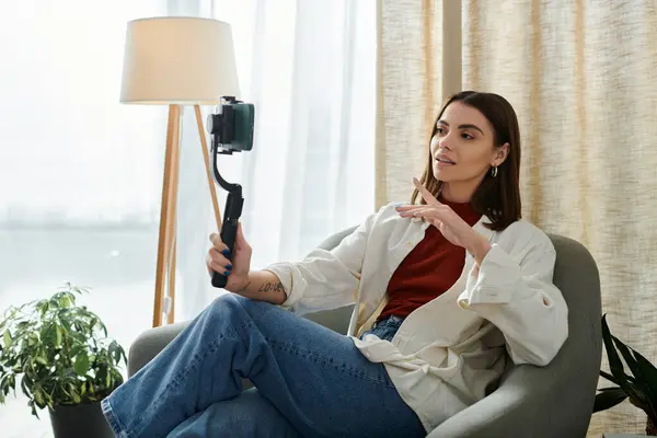 تولید محتوا برای مشاغل؛ راه هوشمندانه ی دیده  شدن در دنیای دیجیتال